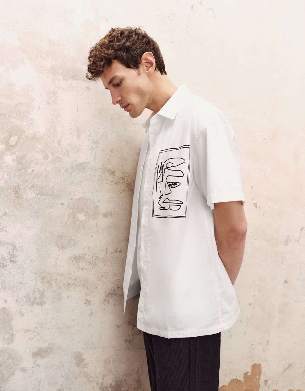 Line-Drawing Printed Loose Shirt