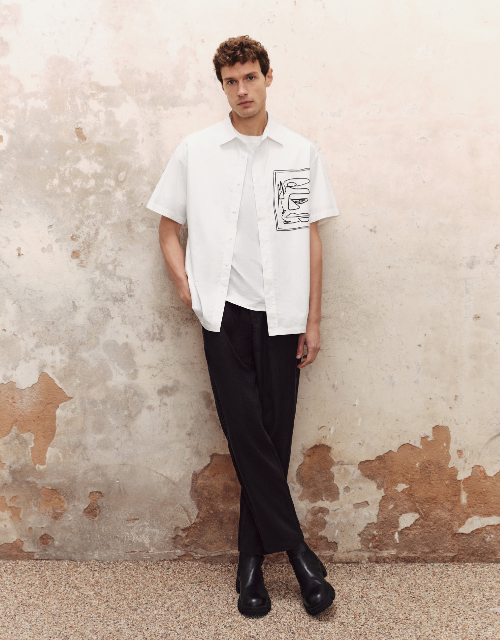 Line-Drawing Printed Loose Shirt