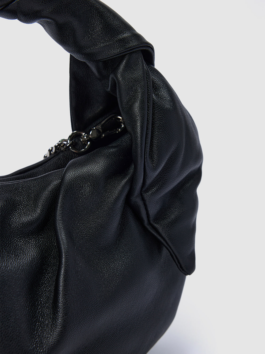 Shoulder Bags