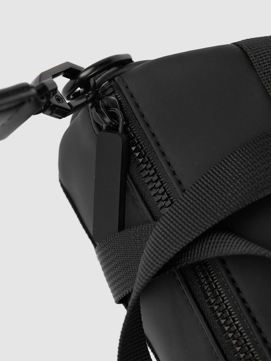 Shoulder Bags