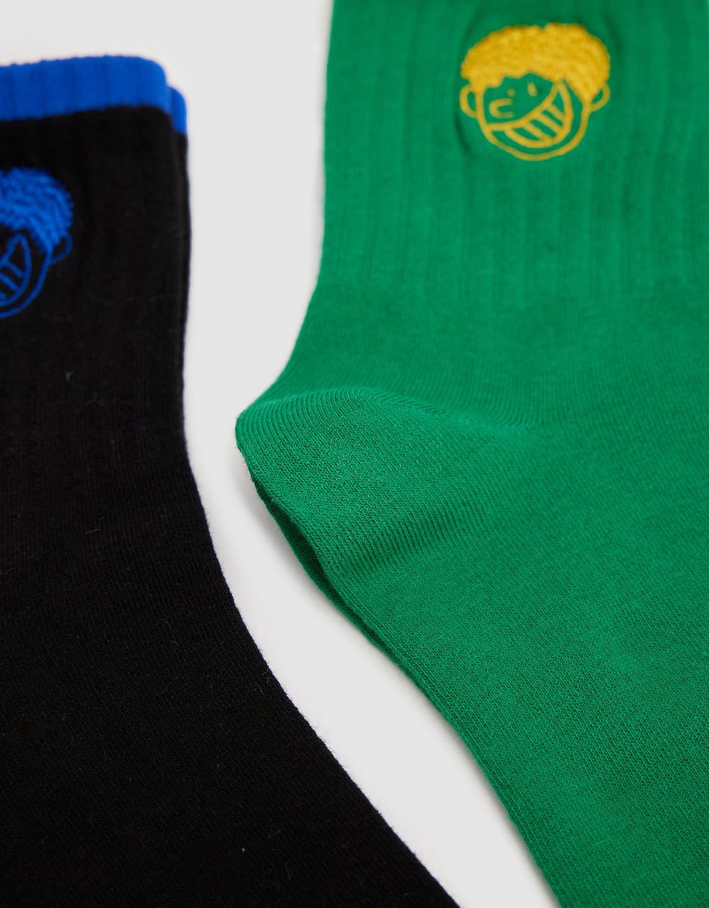 Two Toned Mid-Length Socks