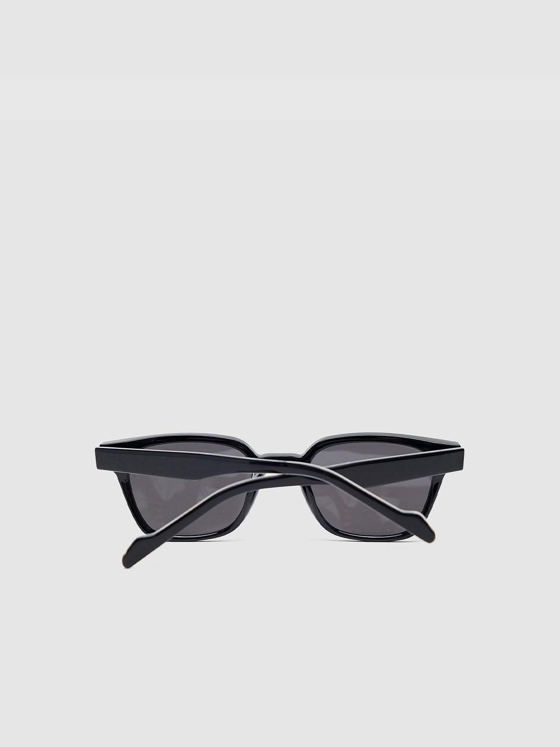 Polarizing Glasses