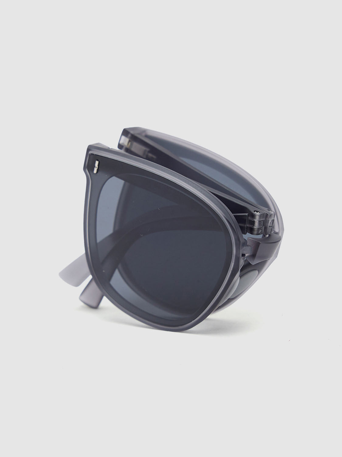 Polarizing Glasses