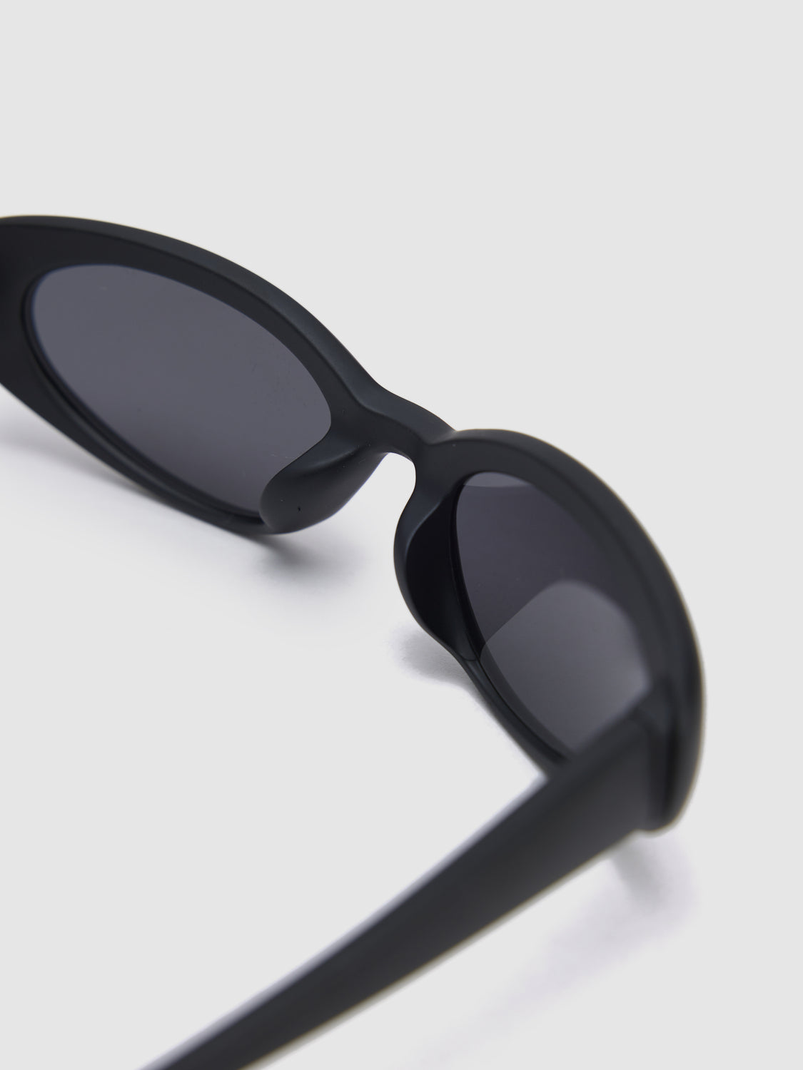 Polarizing Glasses