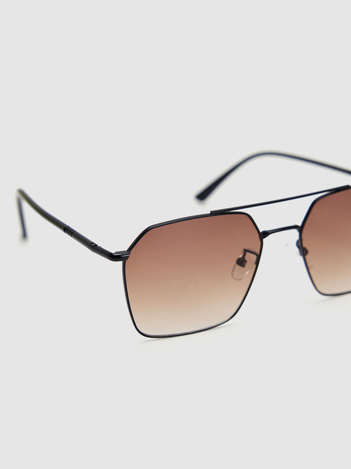 Polarizing Glasses