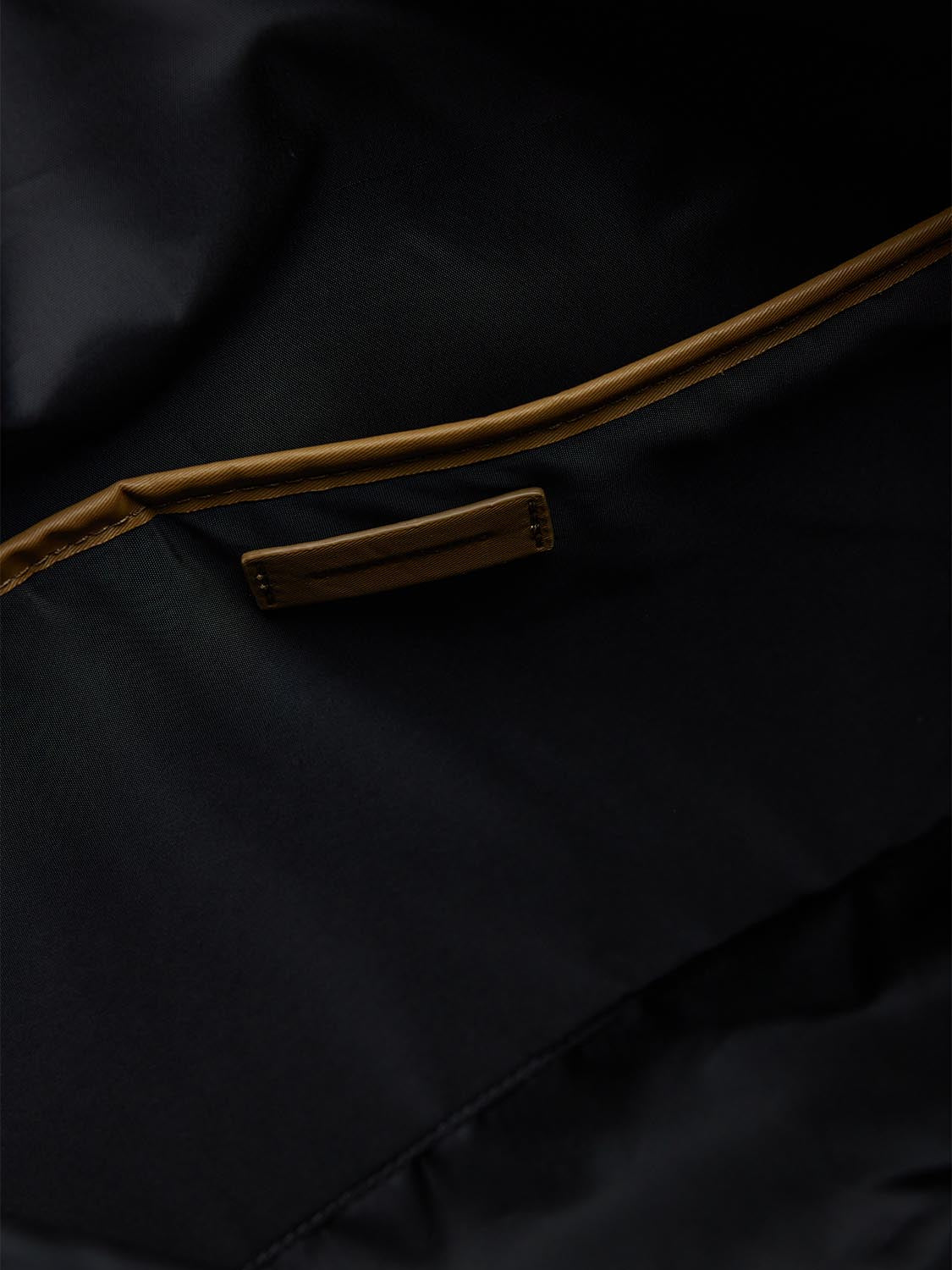 Drawstring Crossbody Bags