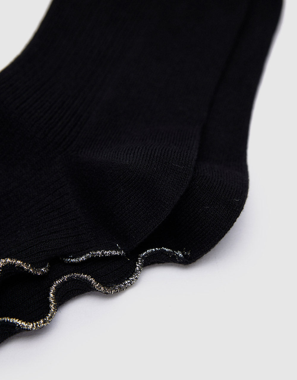 Bow Décor Mid-Length Socks