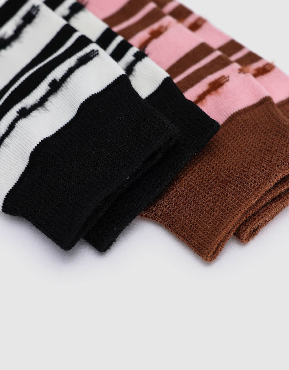 Striped Mid-Length Socks