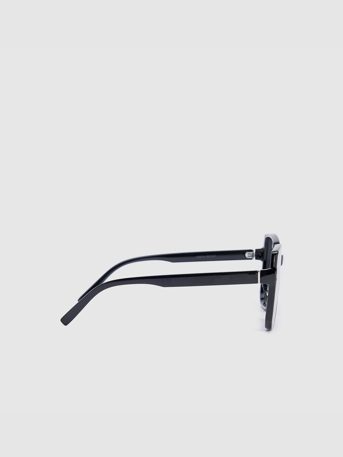 Polarizing Glasses