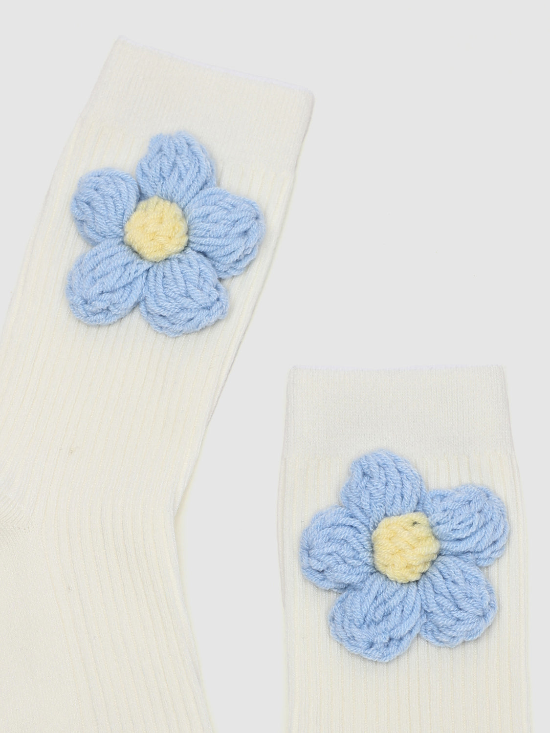 Flower Décor Mid-Length Socks