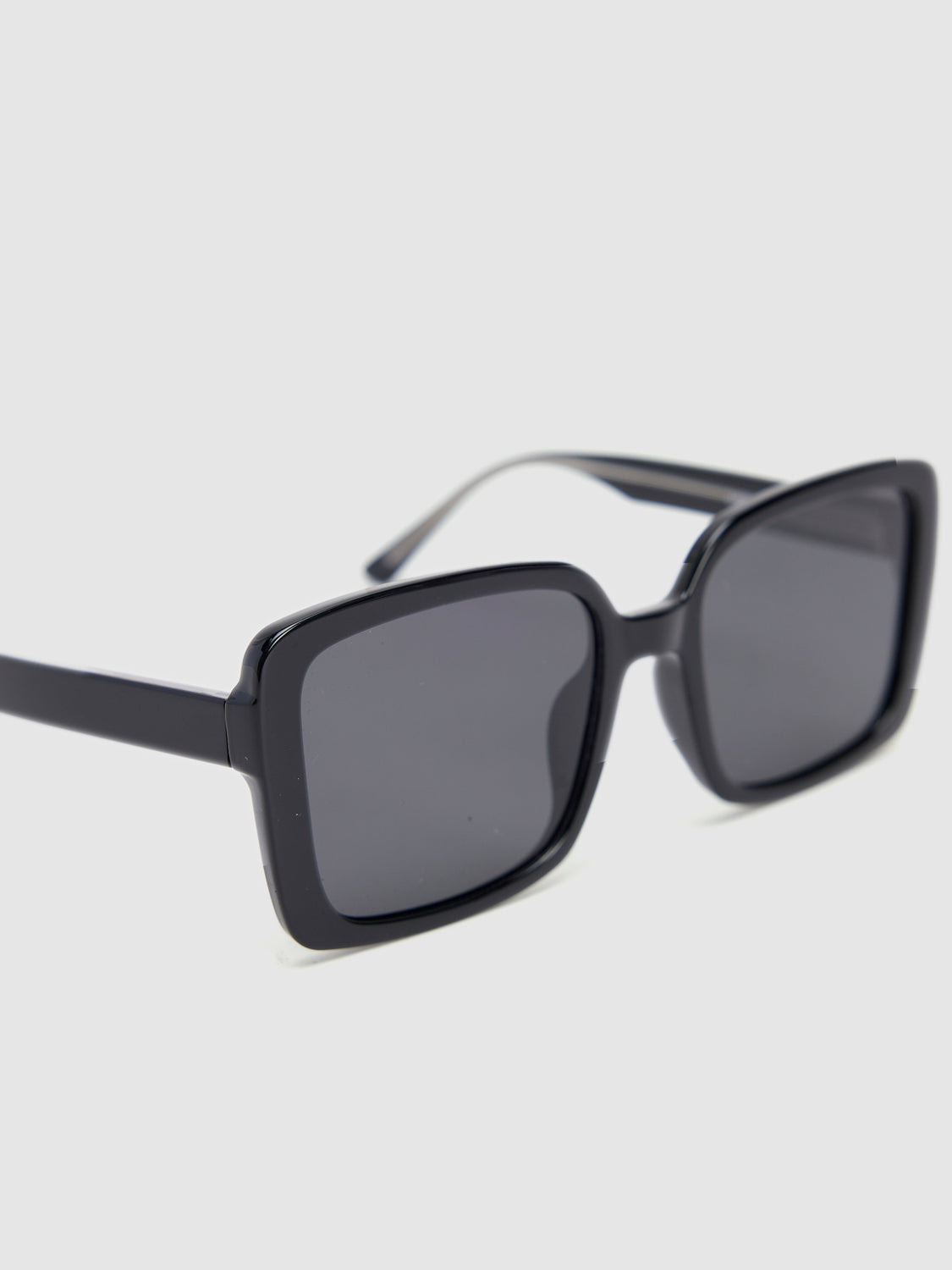 Polarizing Glasses