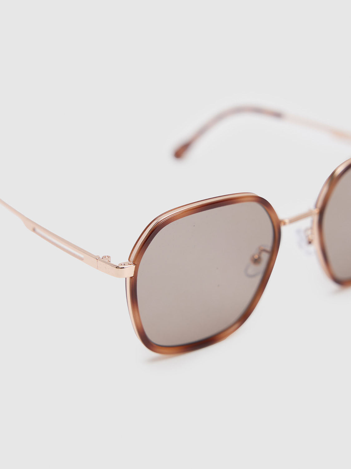 Polarizing Glasses
