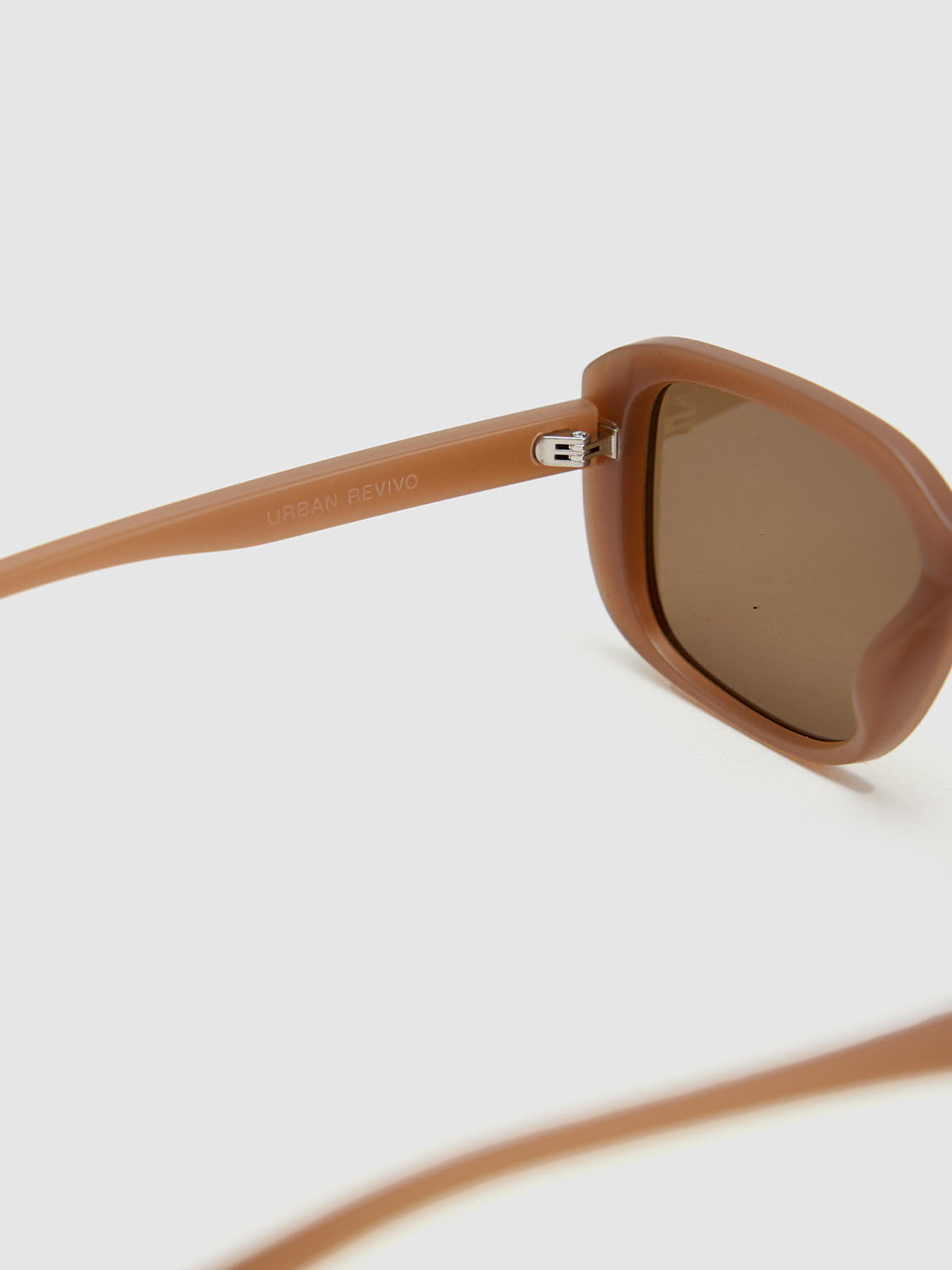 Polarizing Glasses
