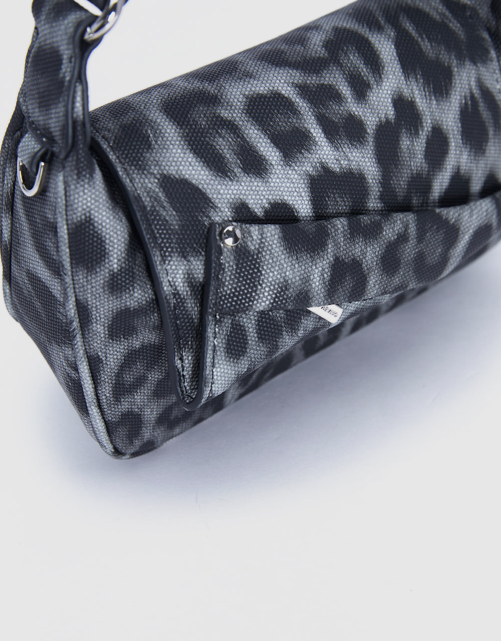 Leopard Printed Vegan Leather Shoulder Bag