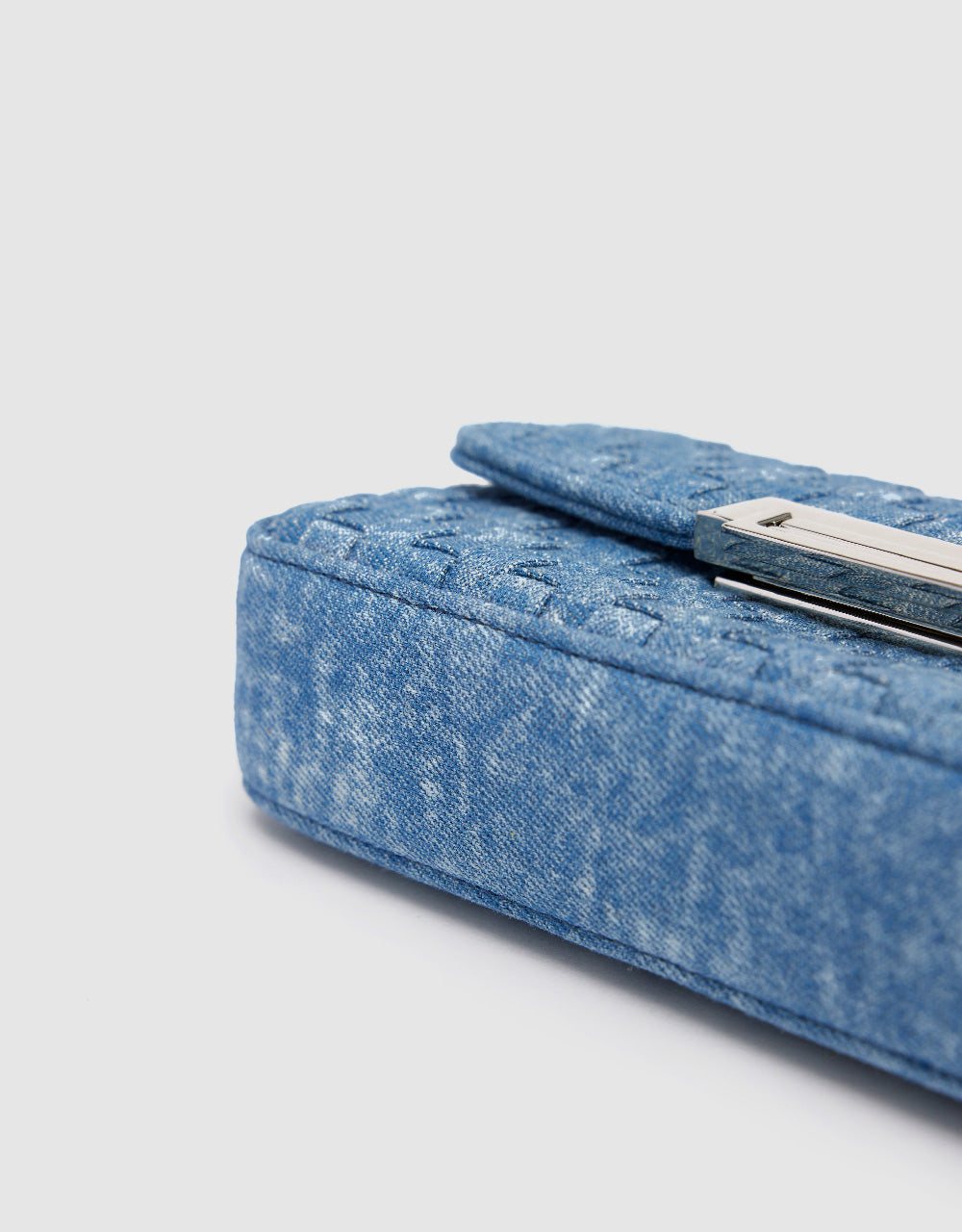 Chained Denim Shoulder Bag