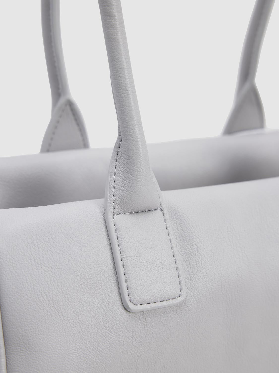 Shoulder Bags