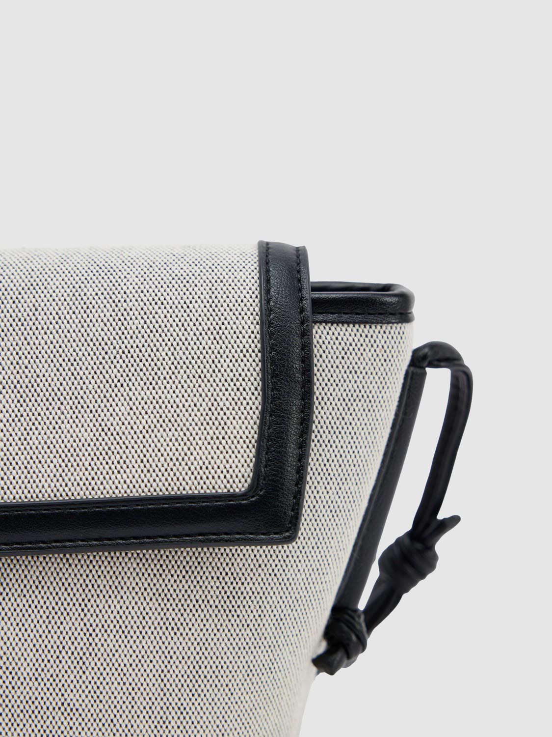 Crossbody Bags