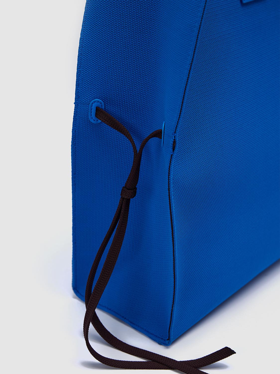 Shoulder Bags