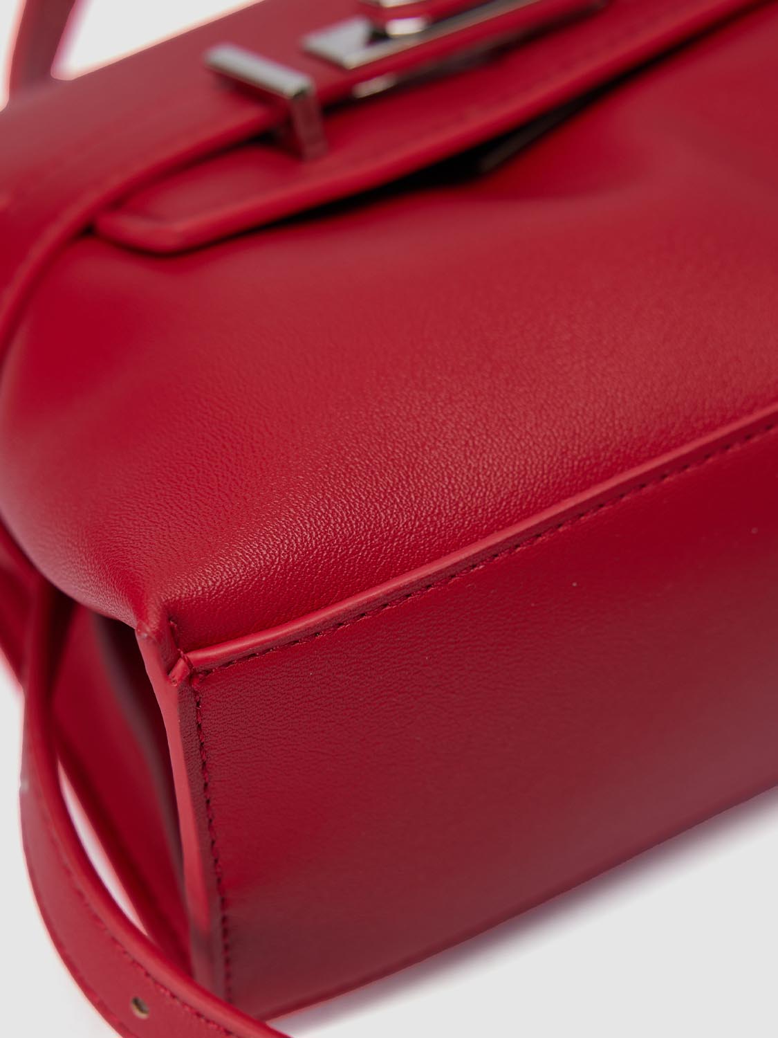 Shoulder Bags