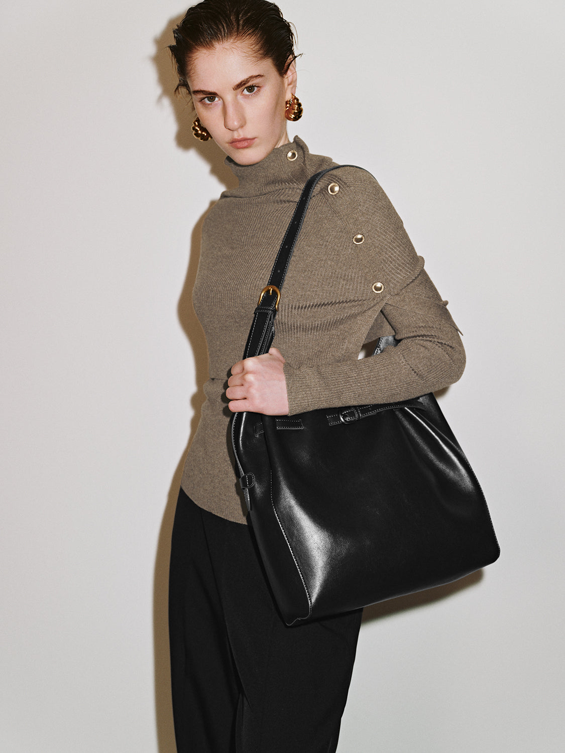 Shoulder Bags