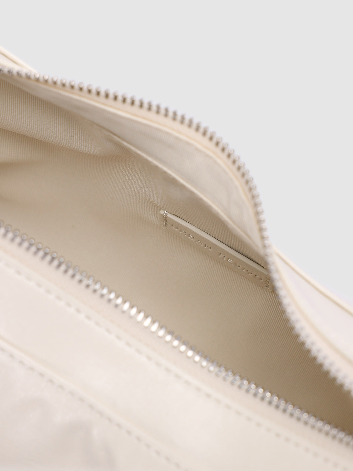 Shoulder Bags