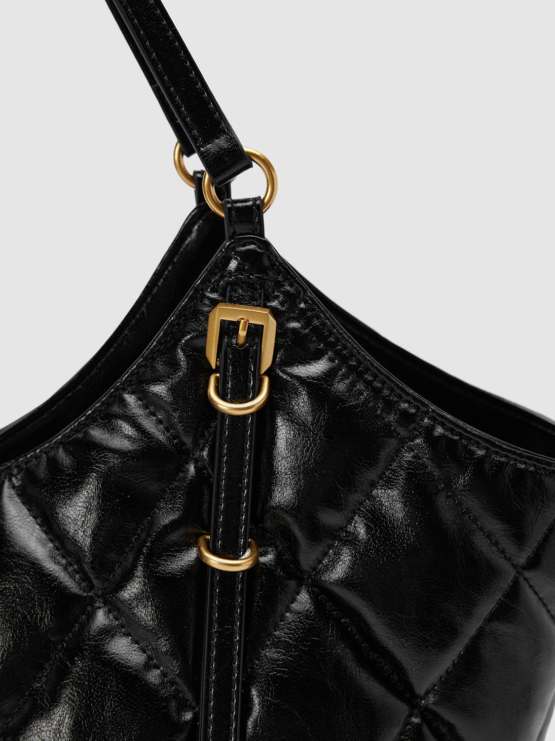 Shoulder Bags