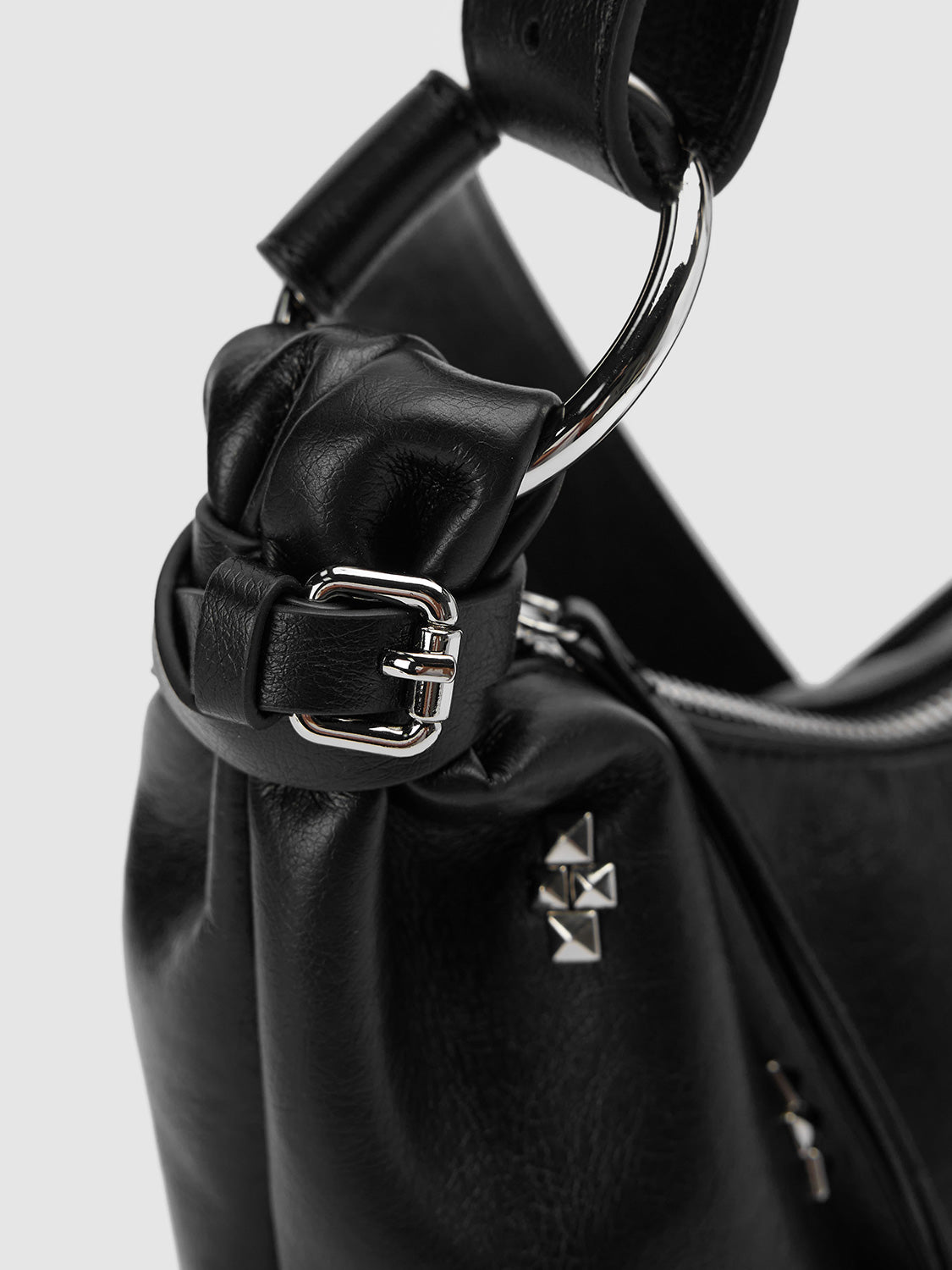 Shoulder Bags
