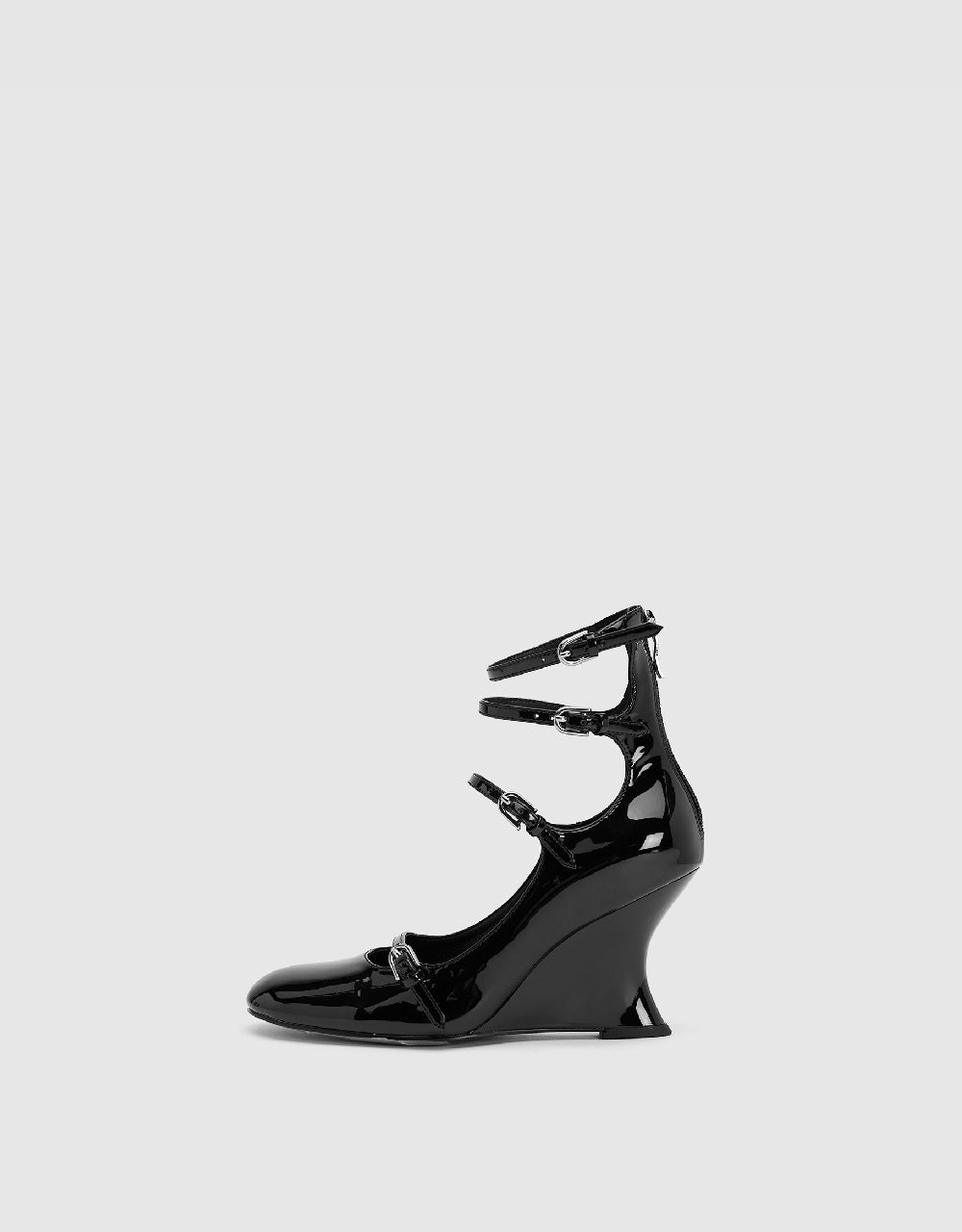 Vegan Leather Round Toe Pumps