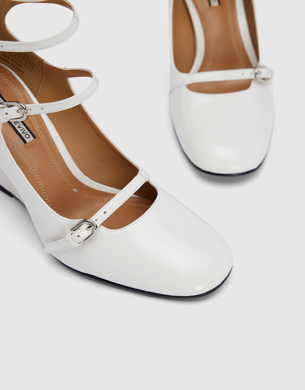 Vegan Leather Round Toe Pumps