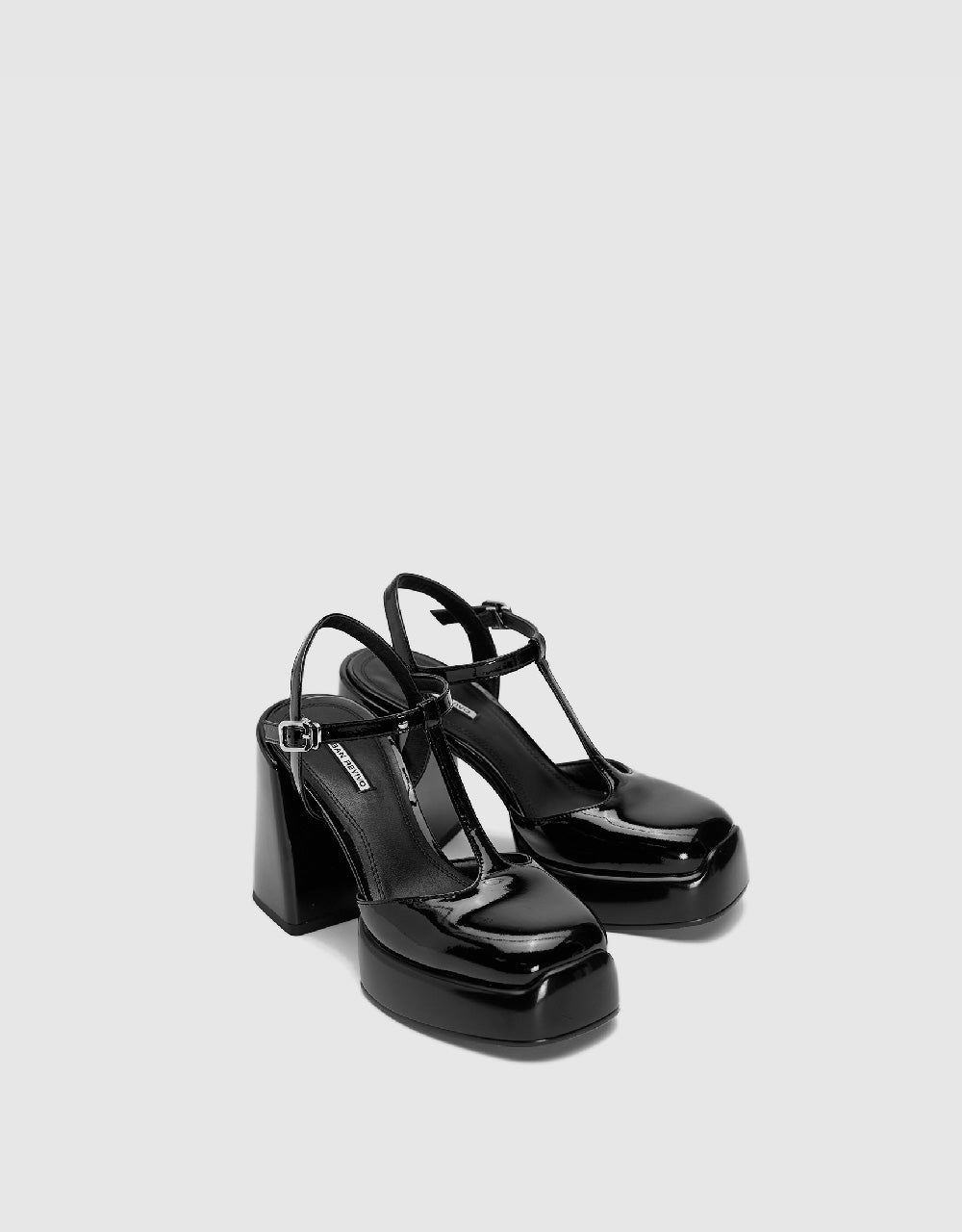Heeled Round Toe Slingbacks