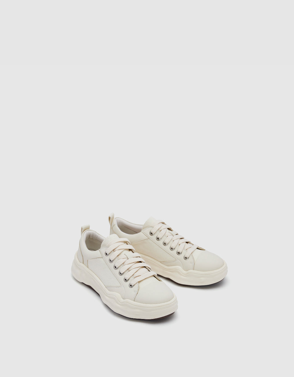 Platform Round Toe Sneakers