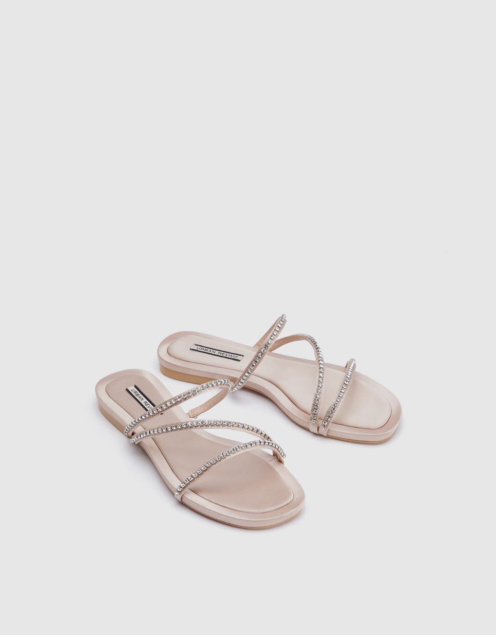 Faux Diamond Décor Round Toe Slippers