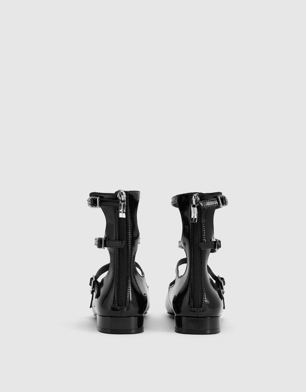 Muti-Buckle Round Toe Pumps