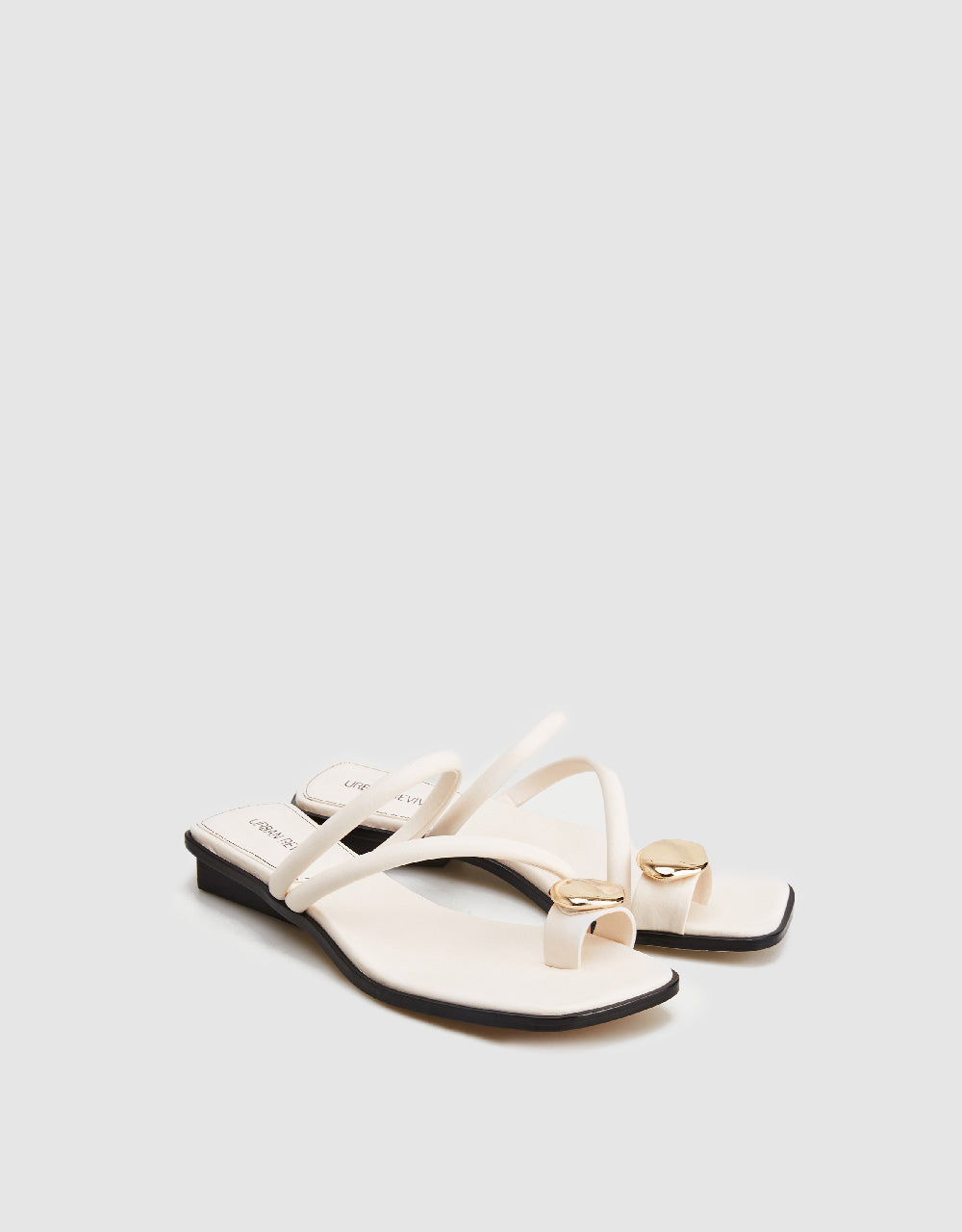 Square One Toe Slippers