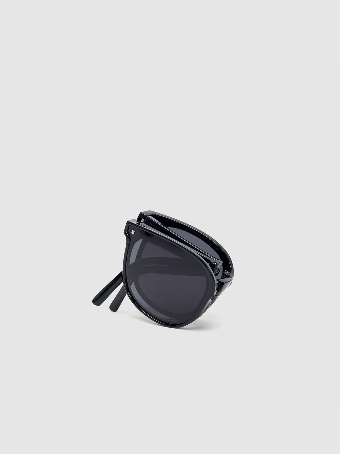 Polarizing Glasses