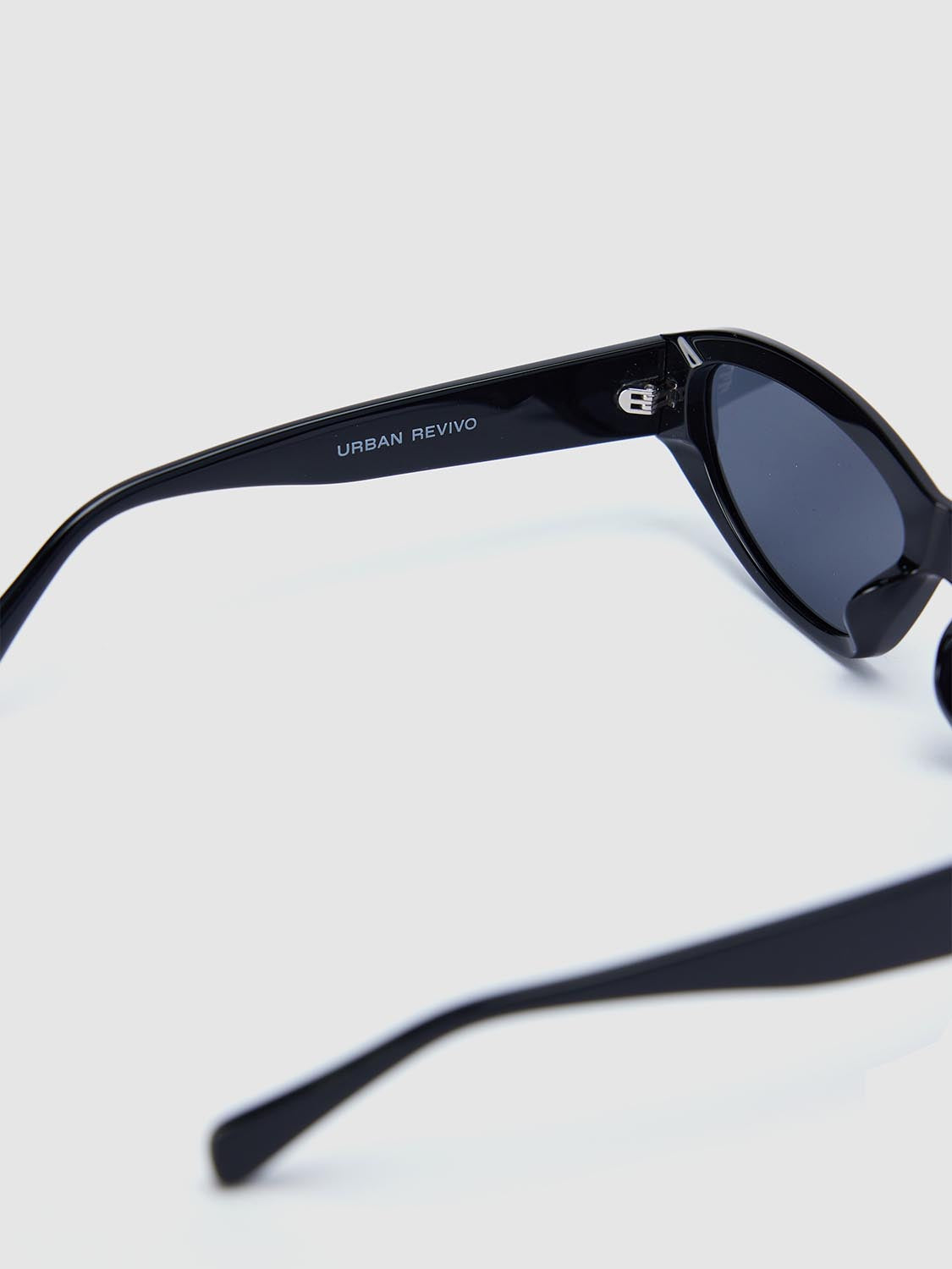 Cat Eye Oval Sunglasses