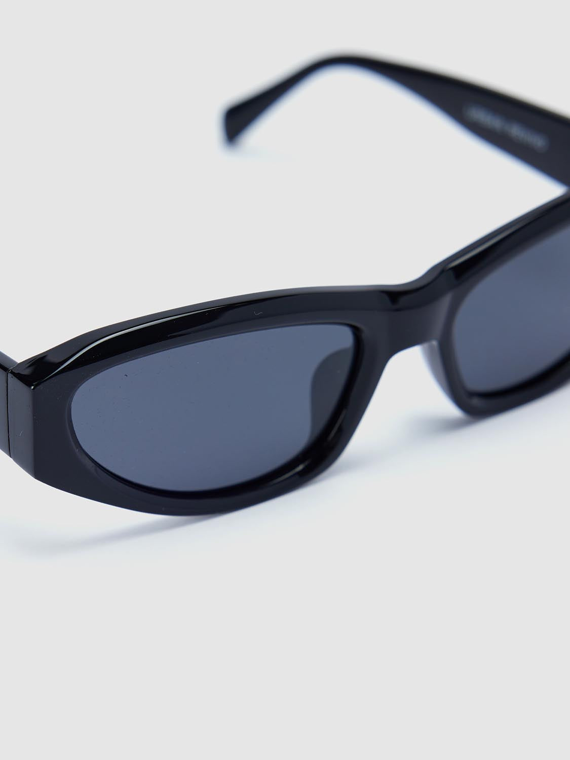 Cat Eye Oval Sunglasses