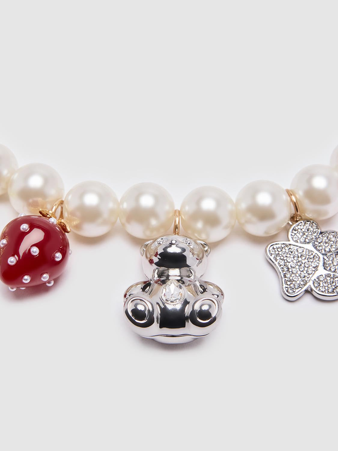 Faux Pearl Charm Detail Necklace