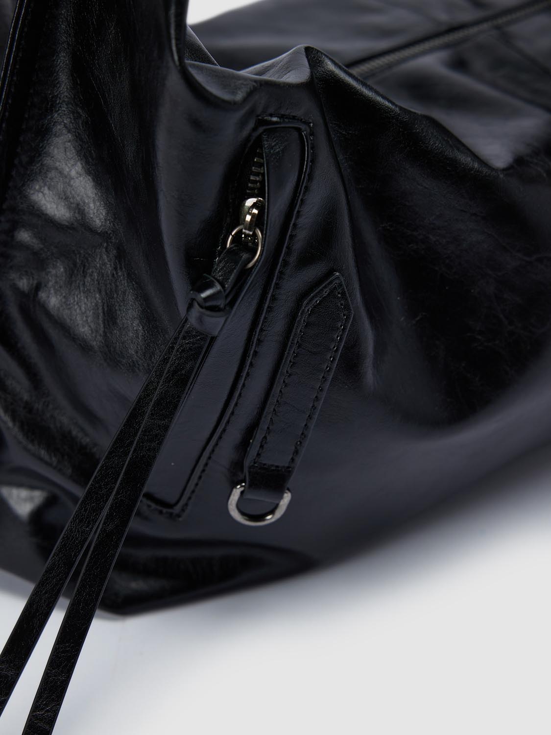Shoulder Bags
