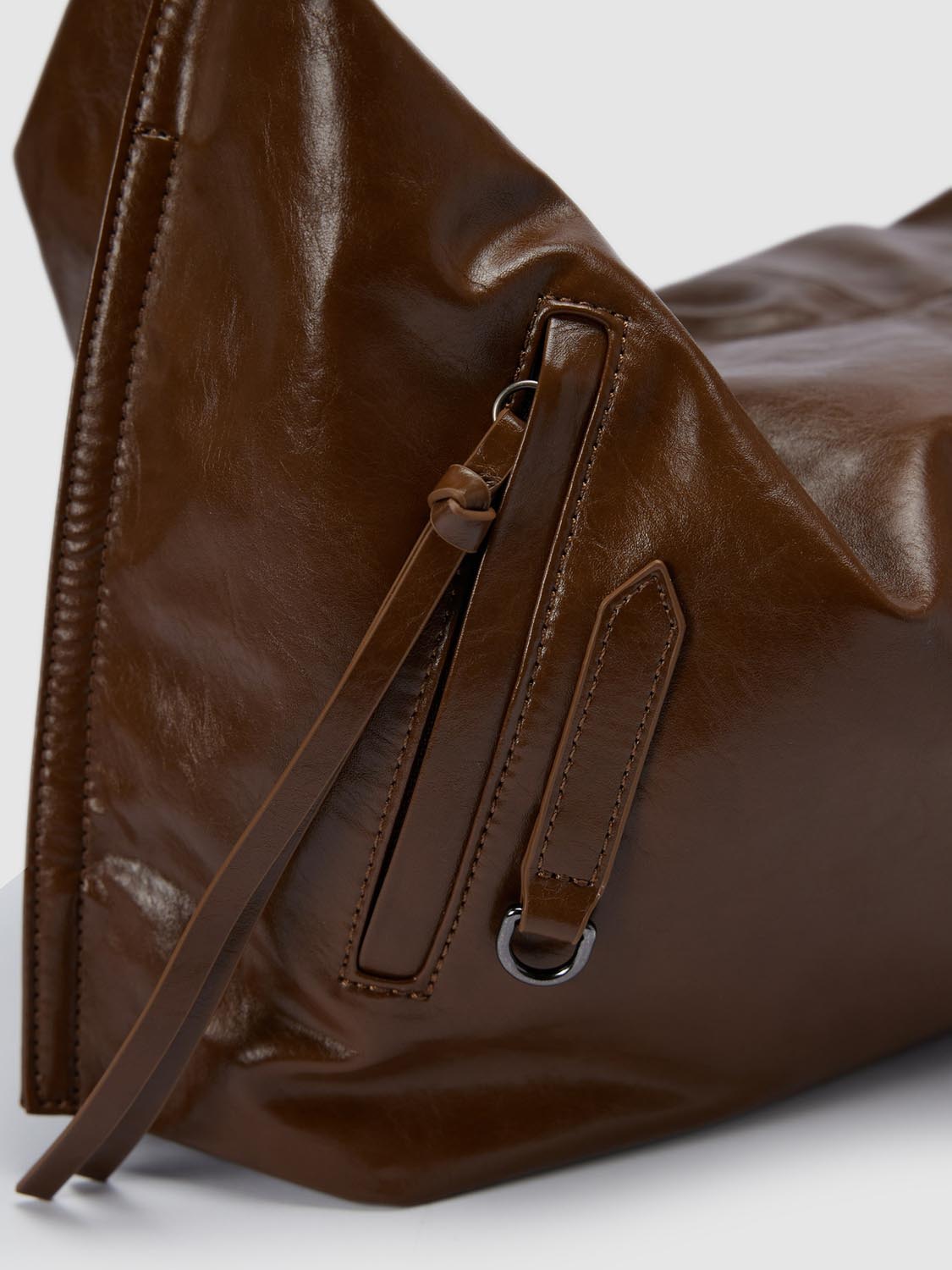 Shoulder Bags