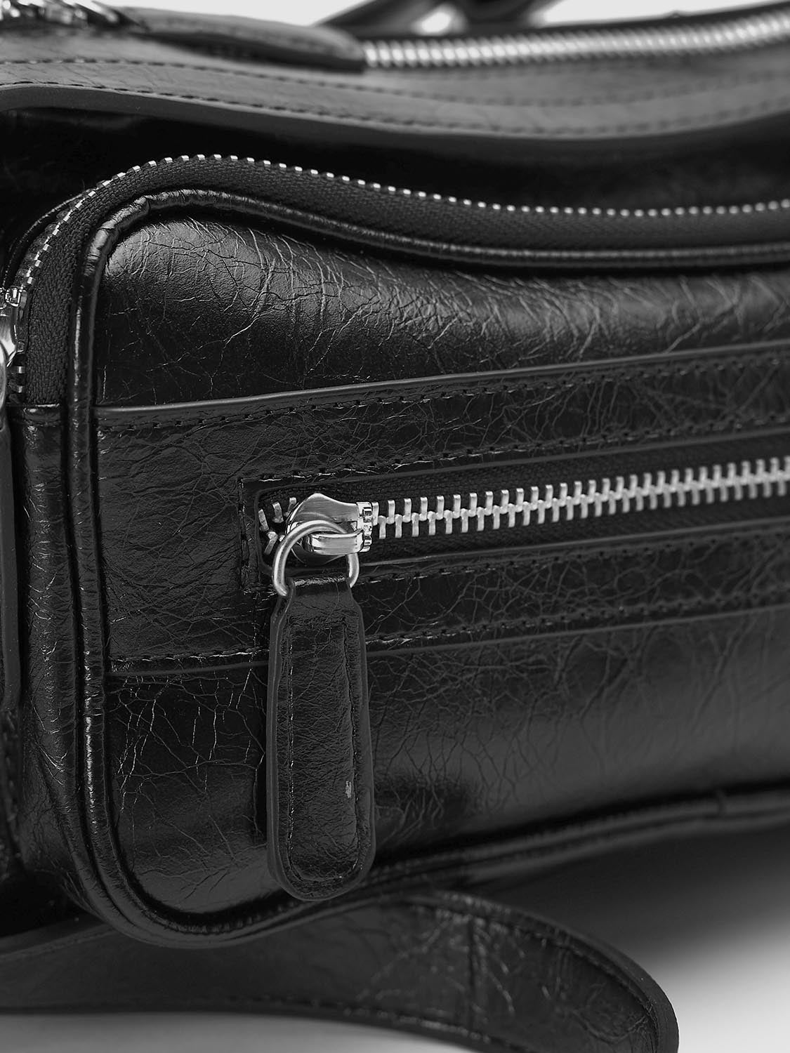 Shoulder Bags