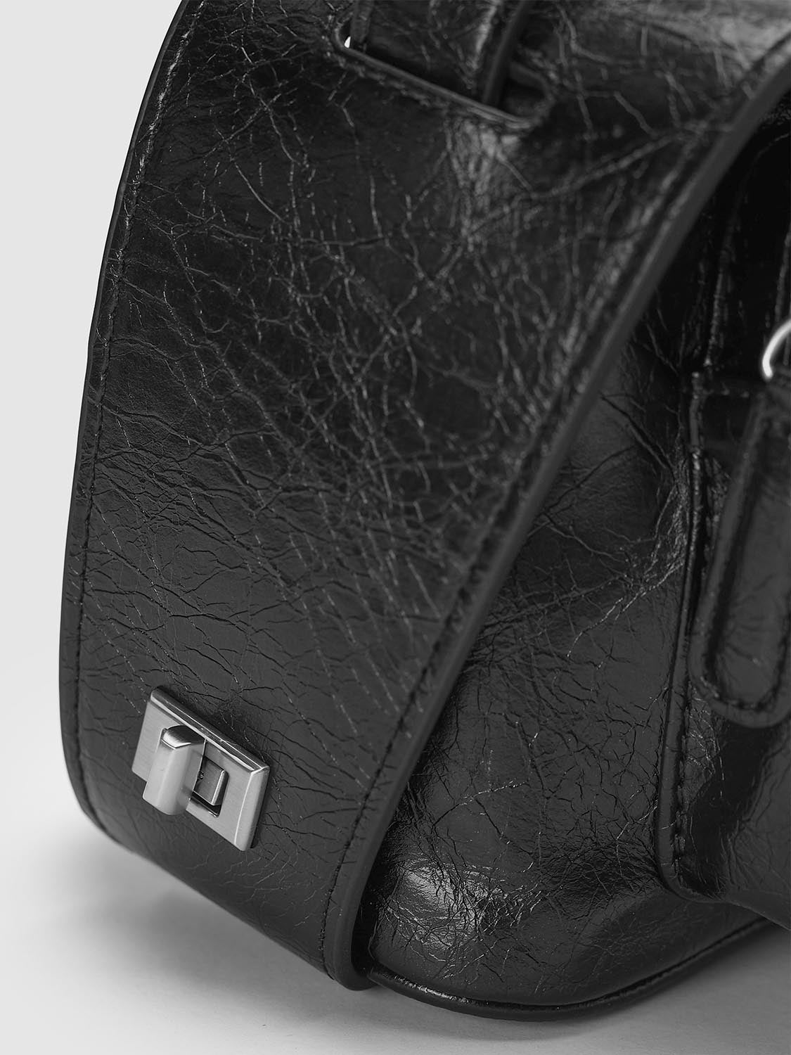 Shoulder Bags
