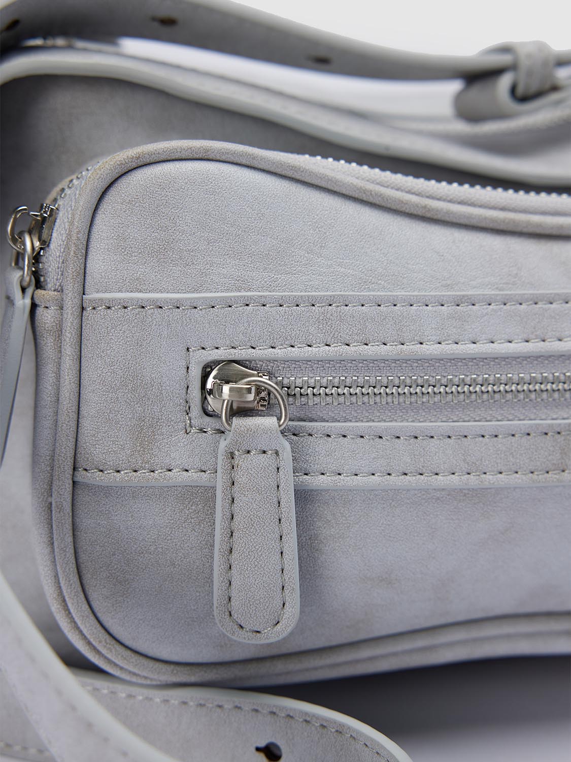 Shoulder Bags