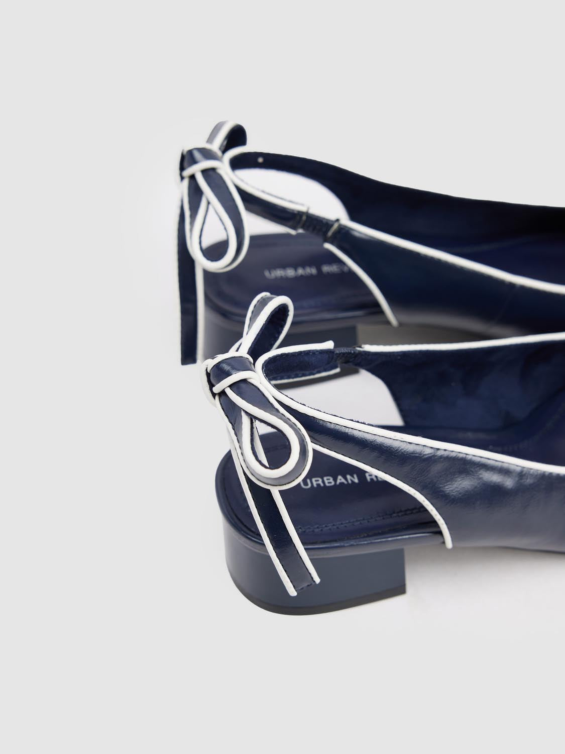 Slingbacks