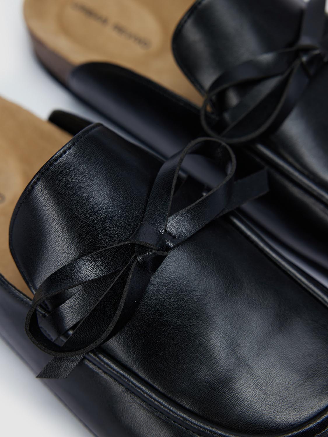 Vegan Leather Slippers