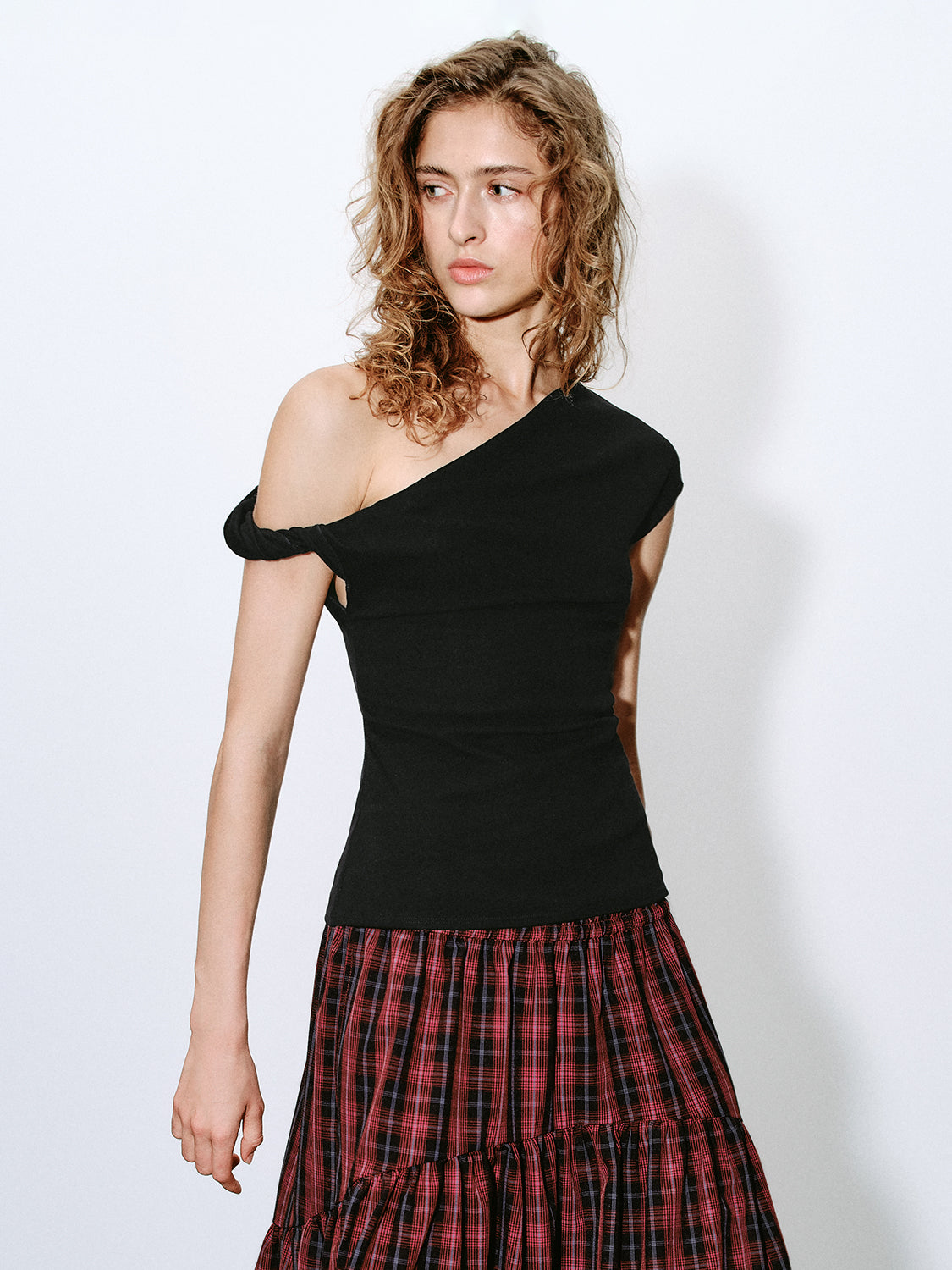 One Shoulder Skinny T-Shirts