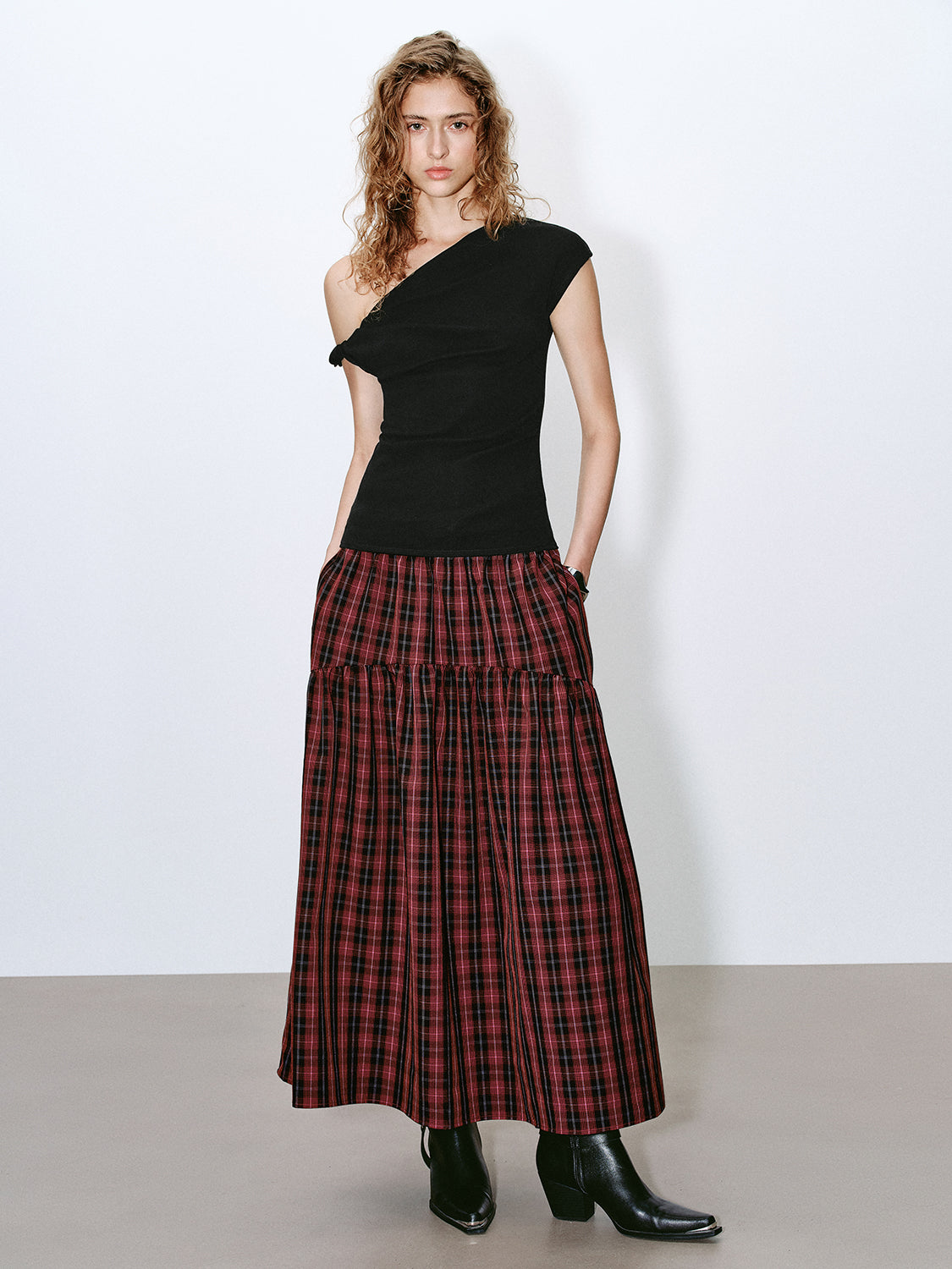 One Shoulder Skinny T-Shirts