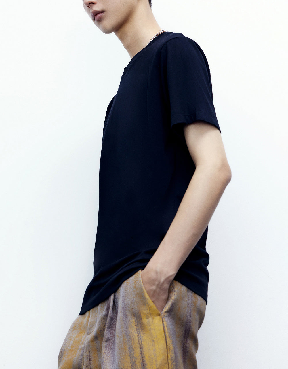 Drop Shoulder Sleeve Crew Neck T-Shirt