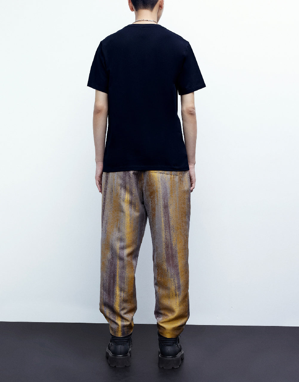 Drop Shoulder Sleeve Crew Neck T-Shirt