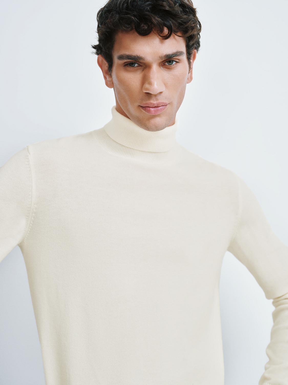 High Neck Knitted T-Shirts